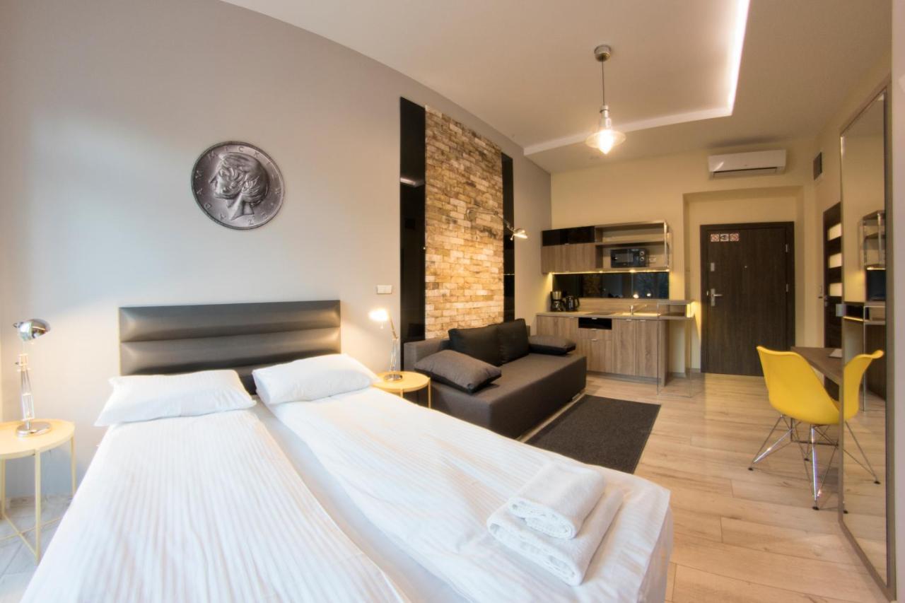 Yourplace Central Apartments คราคูฟ ภายนอก รูปภาพ